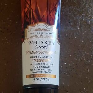 Bath & Body Works Whiskey Toast Men's Ultimate Hydration Body Cream 8oz